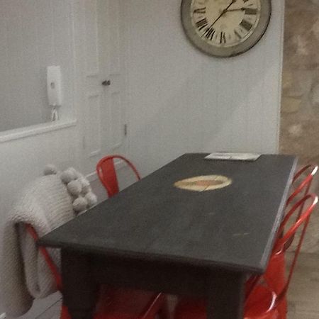 Sunny Corner Apartment Mousehole Ngoại thất bức ảnh